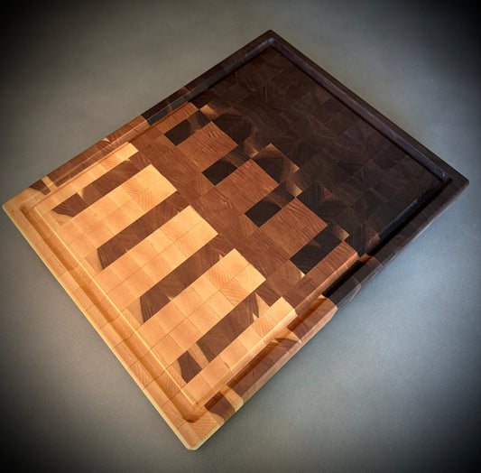 Ombre Pattern End Grain Cutting Board – Maple, Cherry & Walnut