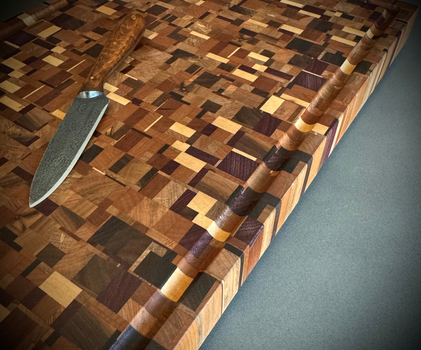 Extra Large Chaos-Pattern End Grain Cutting Board