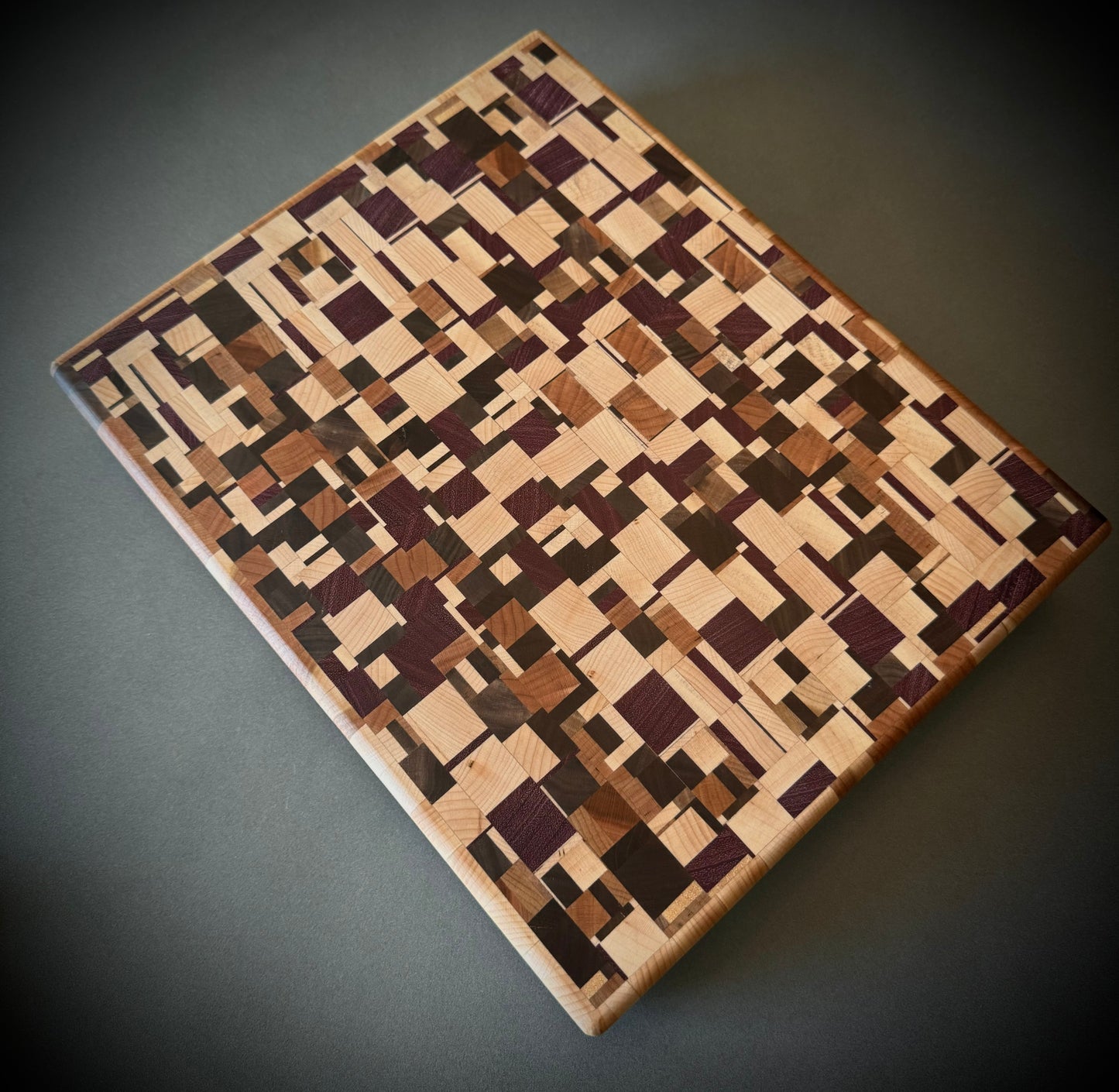 Chaos End Grain Cuttiing Board